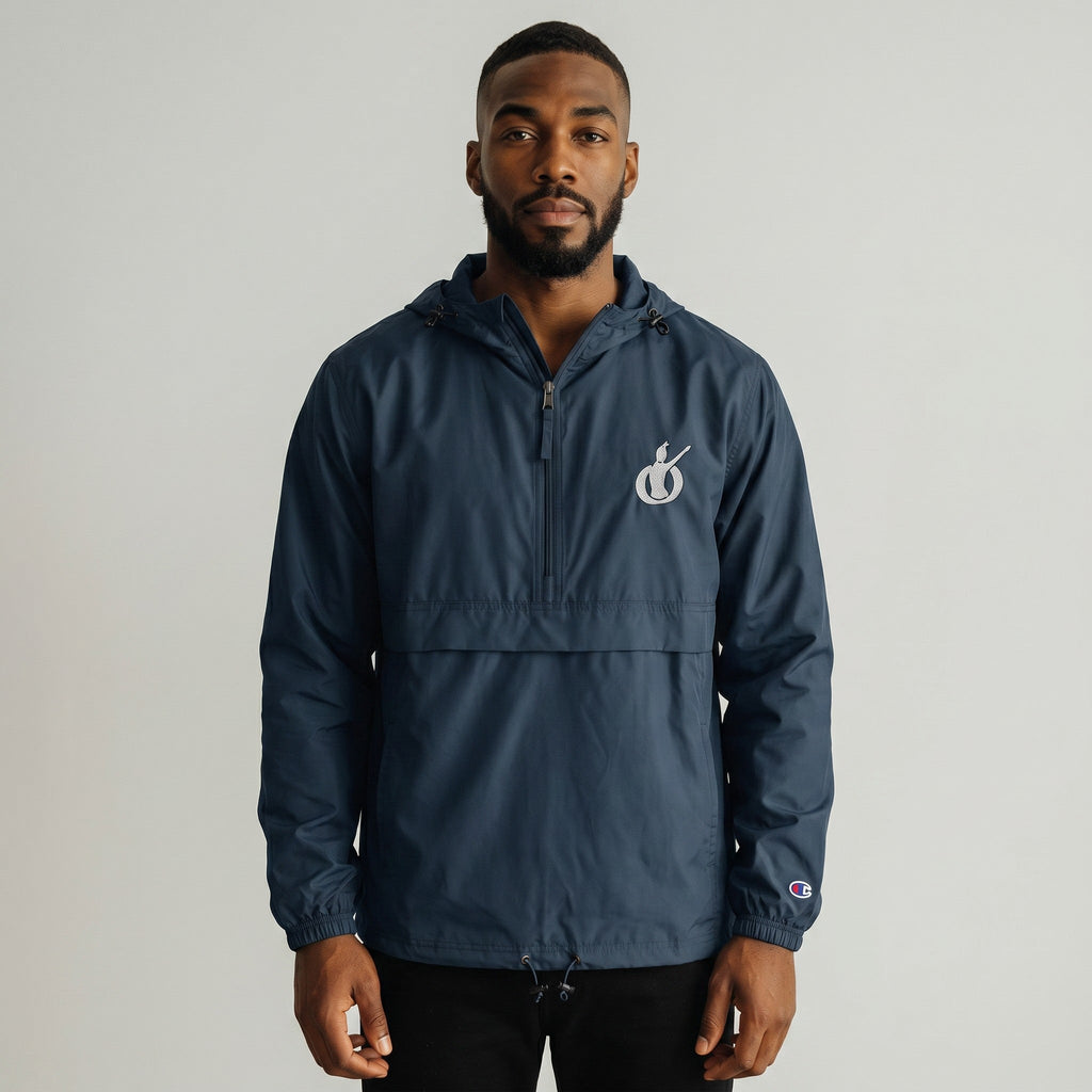 Chaqueta impermeable y recubierta de poliéster azul marino de MONROE STORE con capucha, bolsillo canguro y bordado.